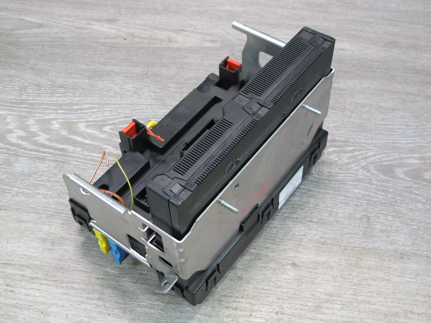 07-09 Mercedes W221 S-class Rear Trunk SAM Fuse Relay Box Module 2215403250 OEM