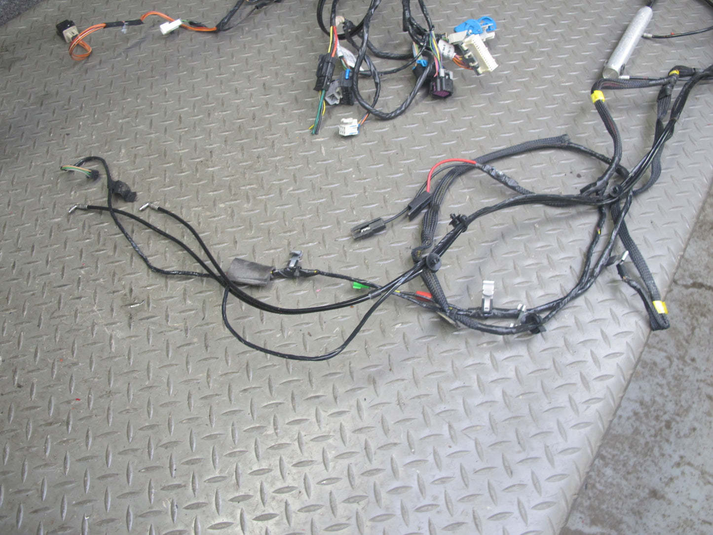 2004-2009 Cadillac XLR Convertible Hard TOP Body Radio Wire Harness Assembly