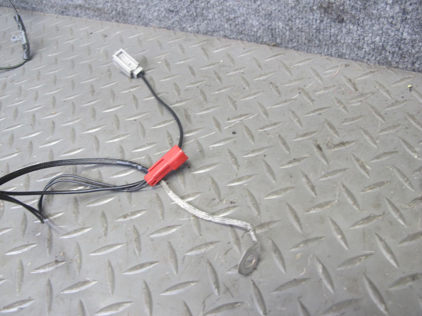 2004-2009 Cadillac XLR Convertible Hard TOP Body Radio Wire Harness Assembly