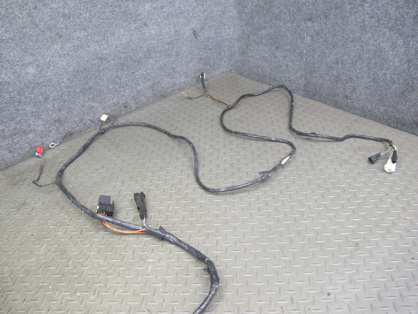 1993 Chevrolet Corvette C4 Coupe Rear Body & Tail Light Wire Wiring Harness OEM