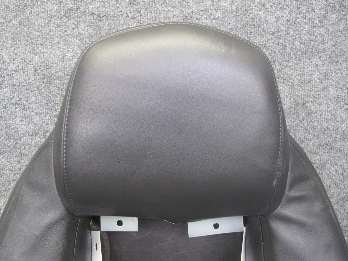 2004-2009 Cadillac XLR Front Right Side Seat Upper Leather Cushion Black