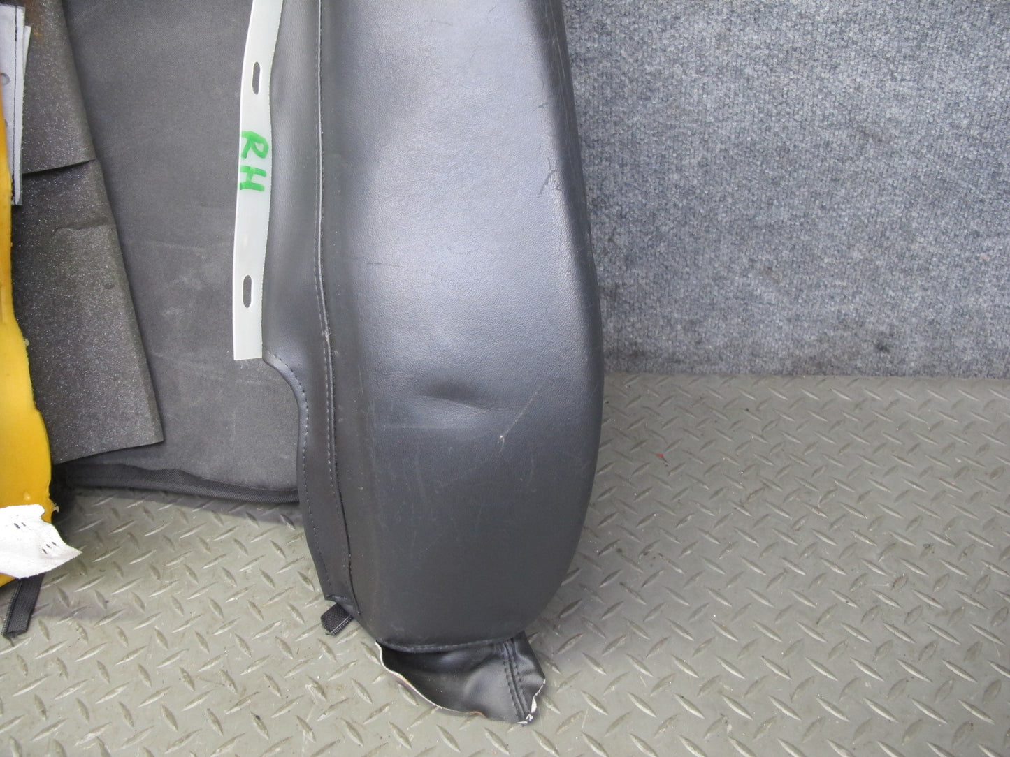2004-2009 Cadillac XLR Front Right Side Seat Upper Leather Cushion Black