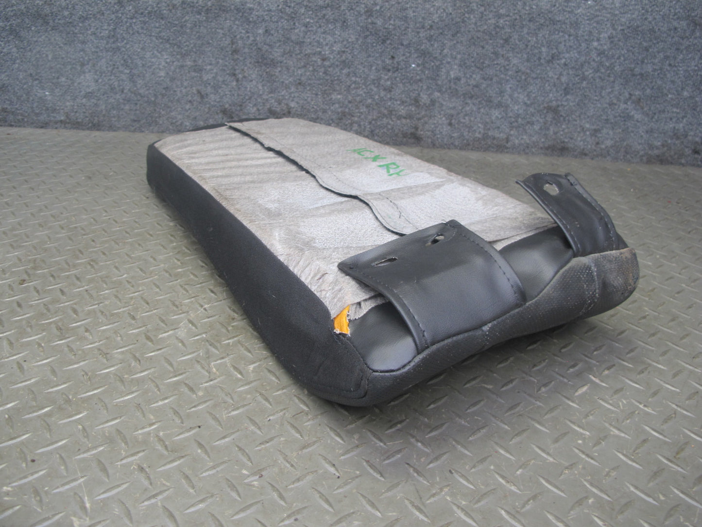 2004-2009 Cadillac XLR Front Right Side Seat Upper Center Leather Lining Black