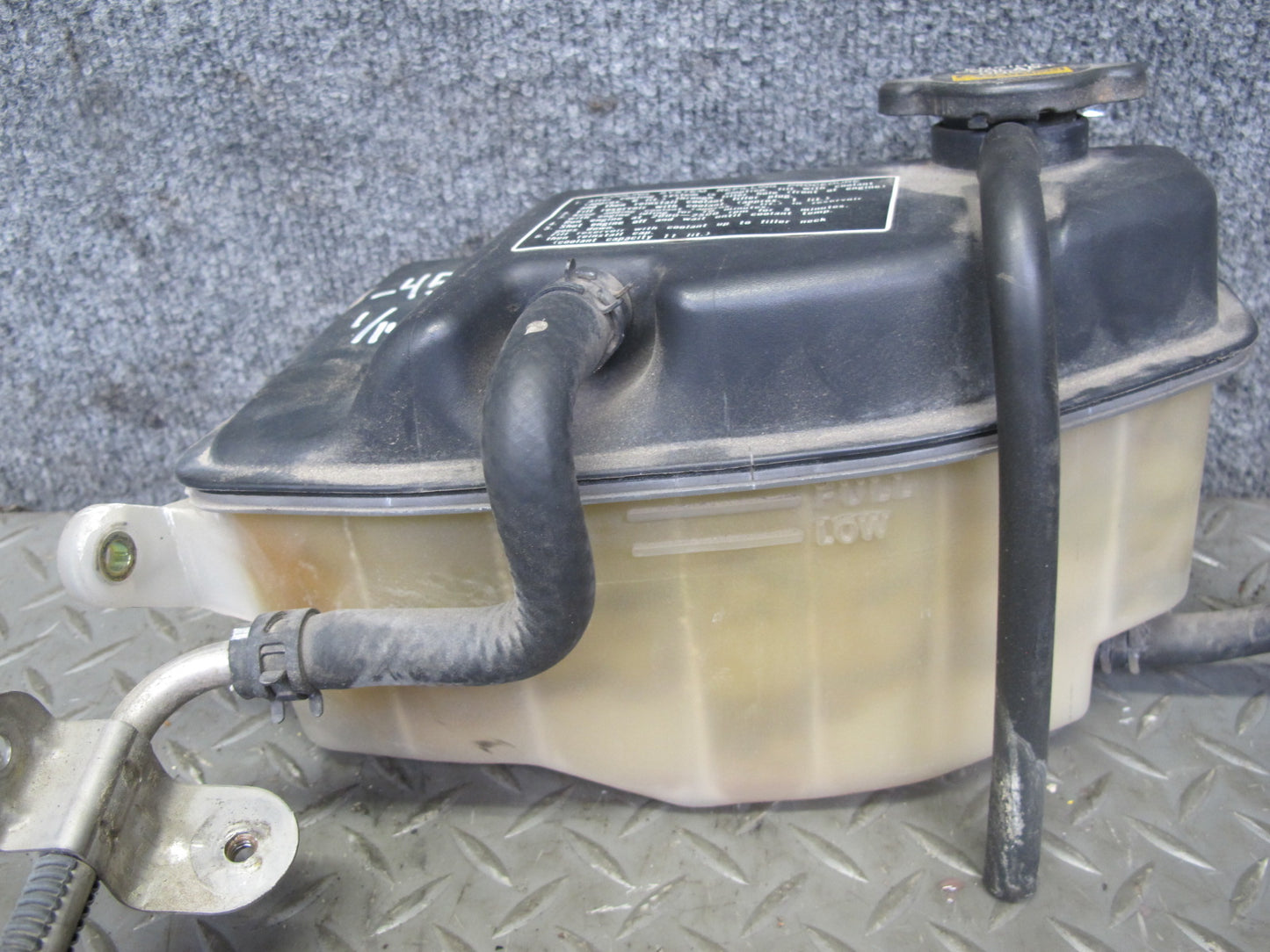 95-97 Lexus UCF20L LS400 Engine Coolant Expansion Overflow Reservoir w Hose OEM