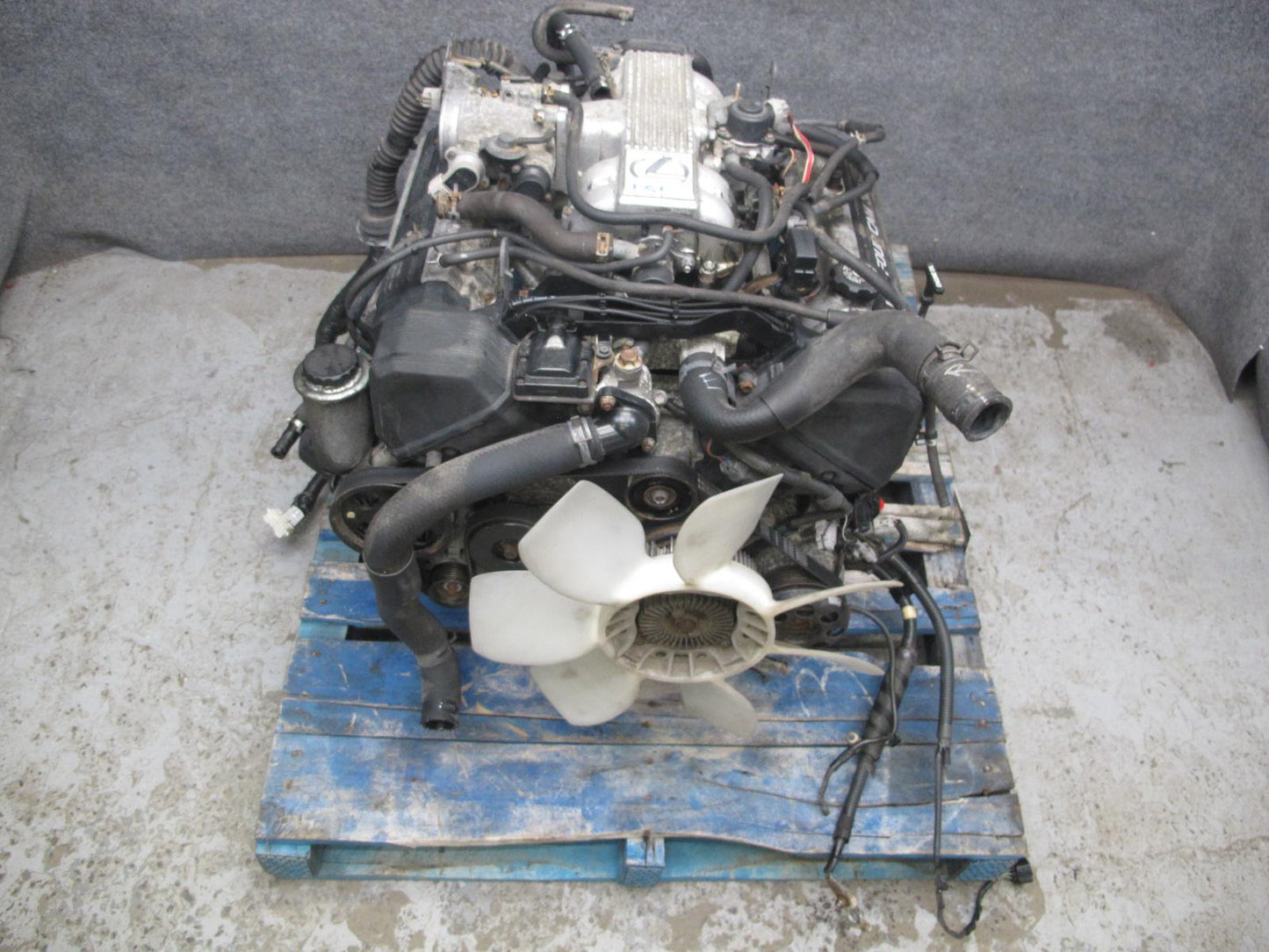 95-97 Lexus UCF20L LS400 4.0L 1UZFE Complete Engine Motor OEM