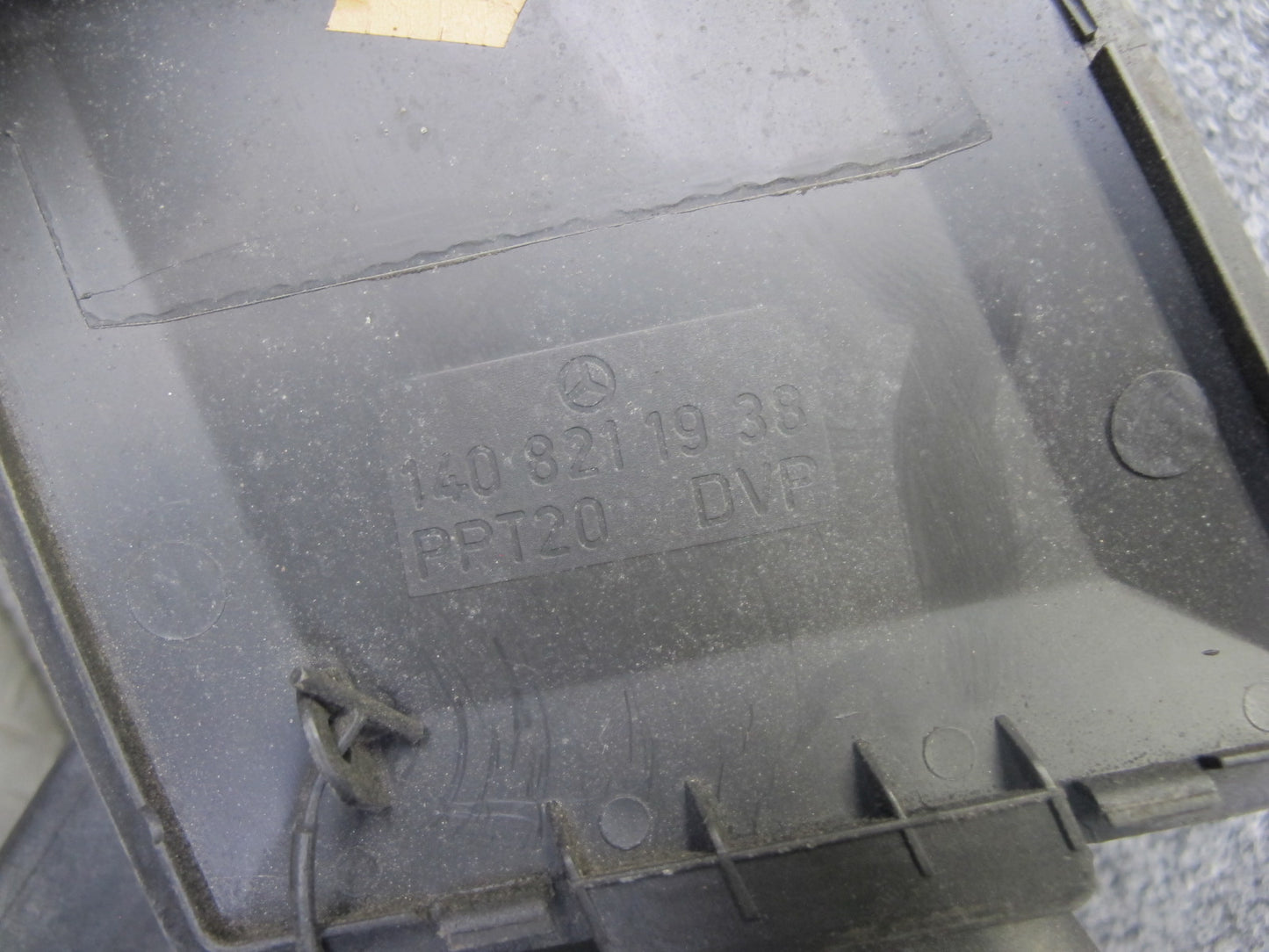 94-99 Mercedes W140 Under Hood Engine Left Trim Cover Panel 1408211938 OEM