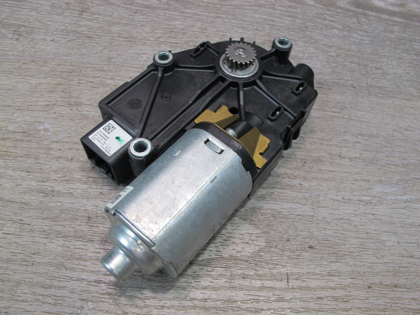 2017-2020 Maserati Levante M161 Sunroof Motor Drive Unit