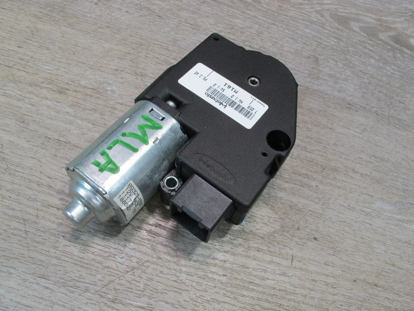 2017-2020 Maserati Levante M161 Sunroof Motor Drive Unit