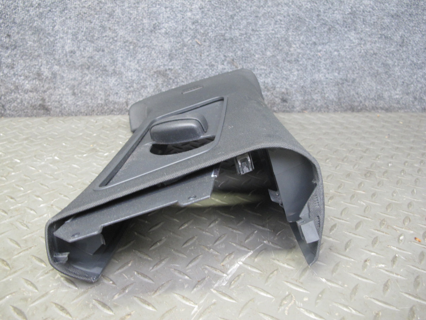 06-09 VW Rabbit Golf GTI R32 2-DR Left & Right B Pillar Trim Cover Panel Set OEM