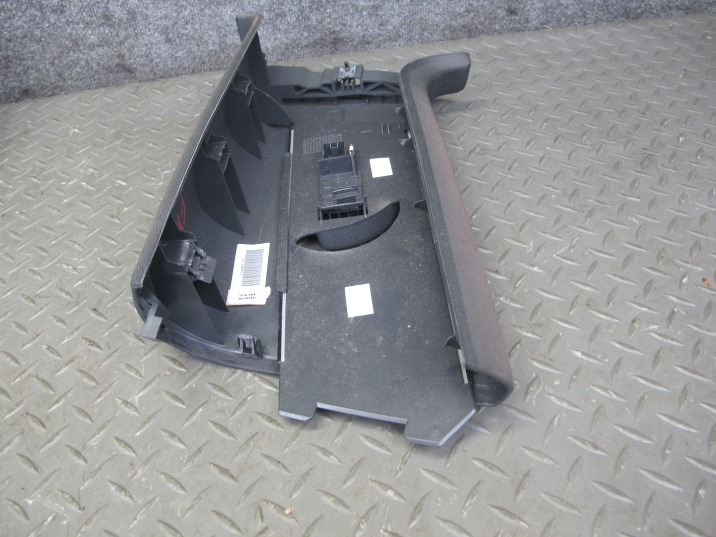 06-09 VW Rabbit Golf GTI R32 2-DR Left & Right B Pillar Trim Cover Panel Set OEM
