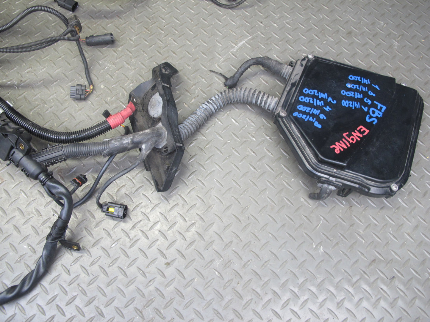 2012 BMW F13 F12 650i A/T Engine & Ignition Wire Wiring Harness w Fuse Box OEM