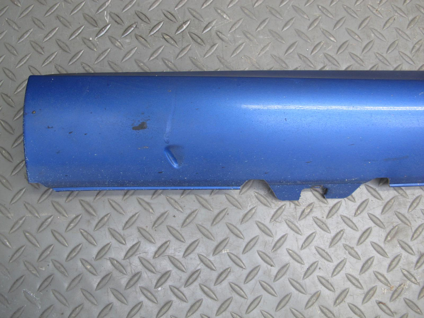 06-09 VW R32 GTI 2-DR Left & Right Side Skirt Rocker Panel Deepblue OEM