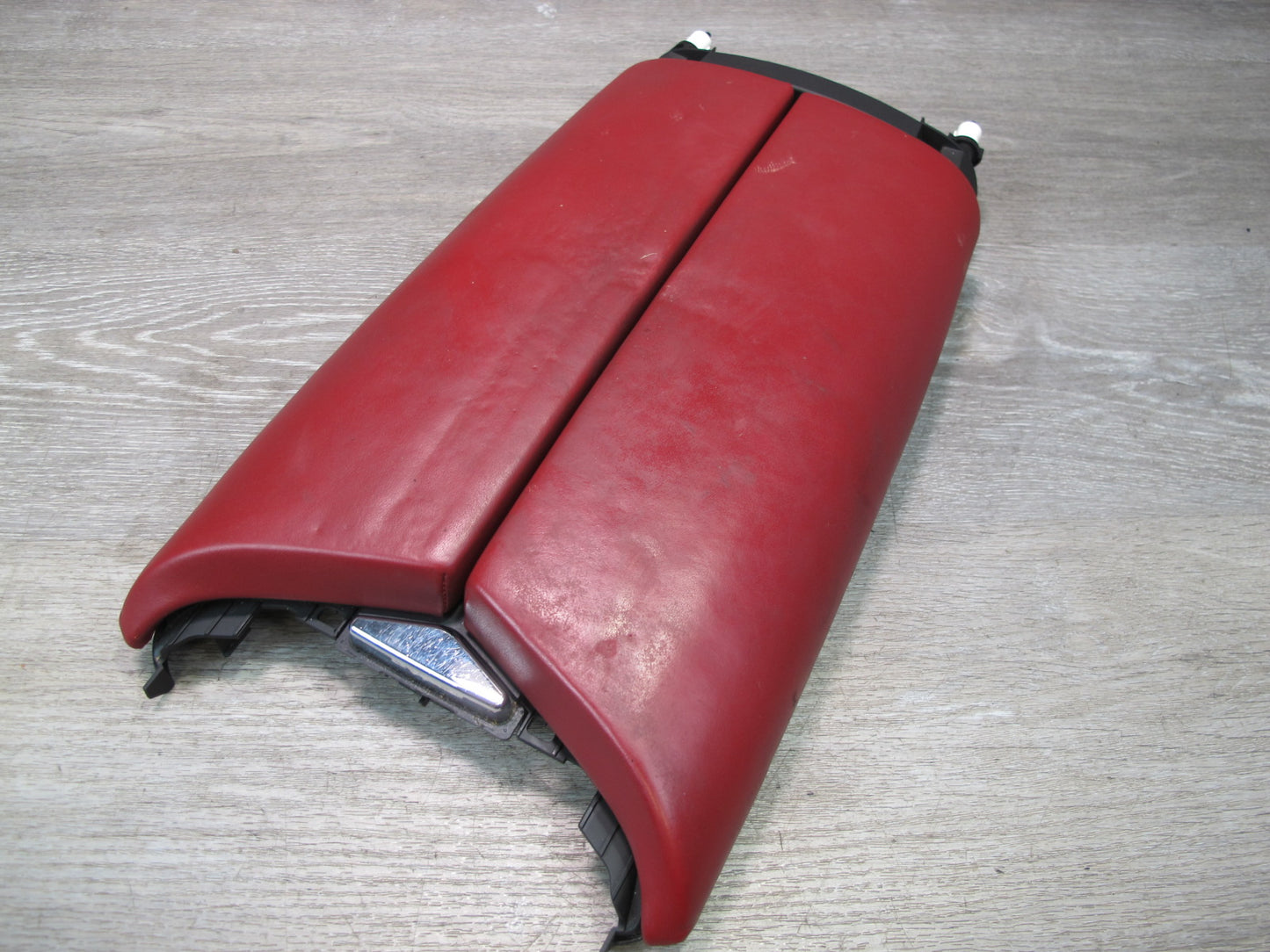 2017-2020 Maserati Levante M161 Center Console Leather Armrest Lid Cover RED