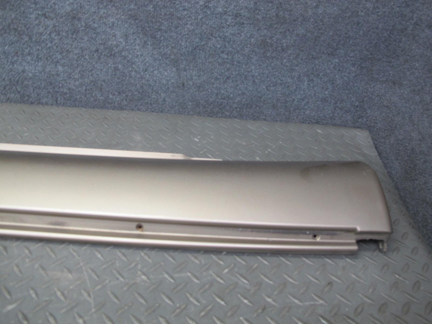 95-97 Lexus UCF20L LS400 Set of 4 Side Skirt Rocker Panel Molding Set Beige OEM