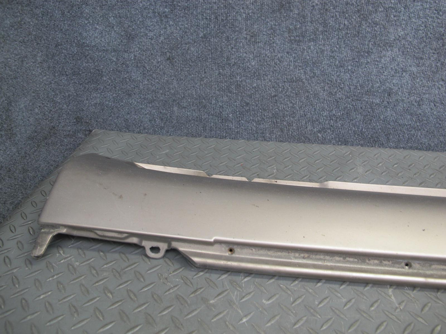 95-97 Lexus UCF20L LS400 Set of 4 Side Skirt Rocker Panel Molding Set Beige OEM