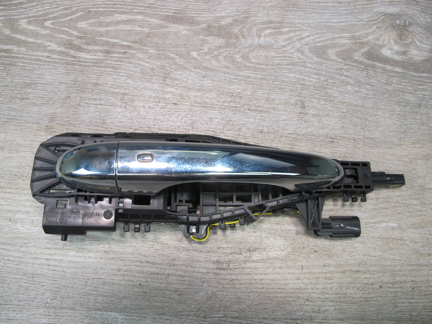 2017-2020 Maserati Levante M161 Front Right Door Exterior Handle