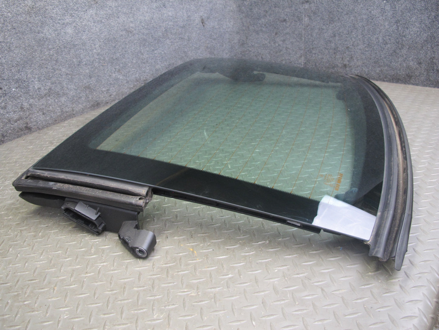 2012-2020 Mercedes R172 SLK SLC Rear Back Windshield Window Glass