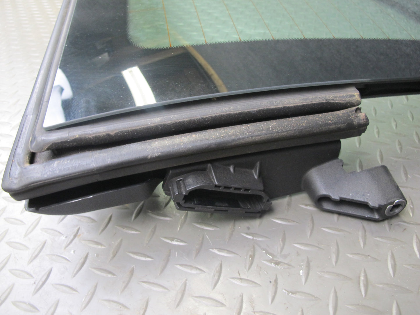 2012-2020 Mercedes R172 SLK SLC Rear Back Windshield Window Glass