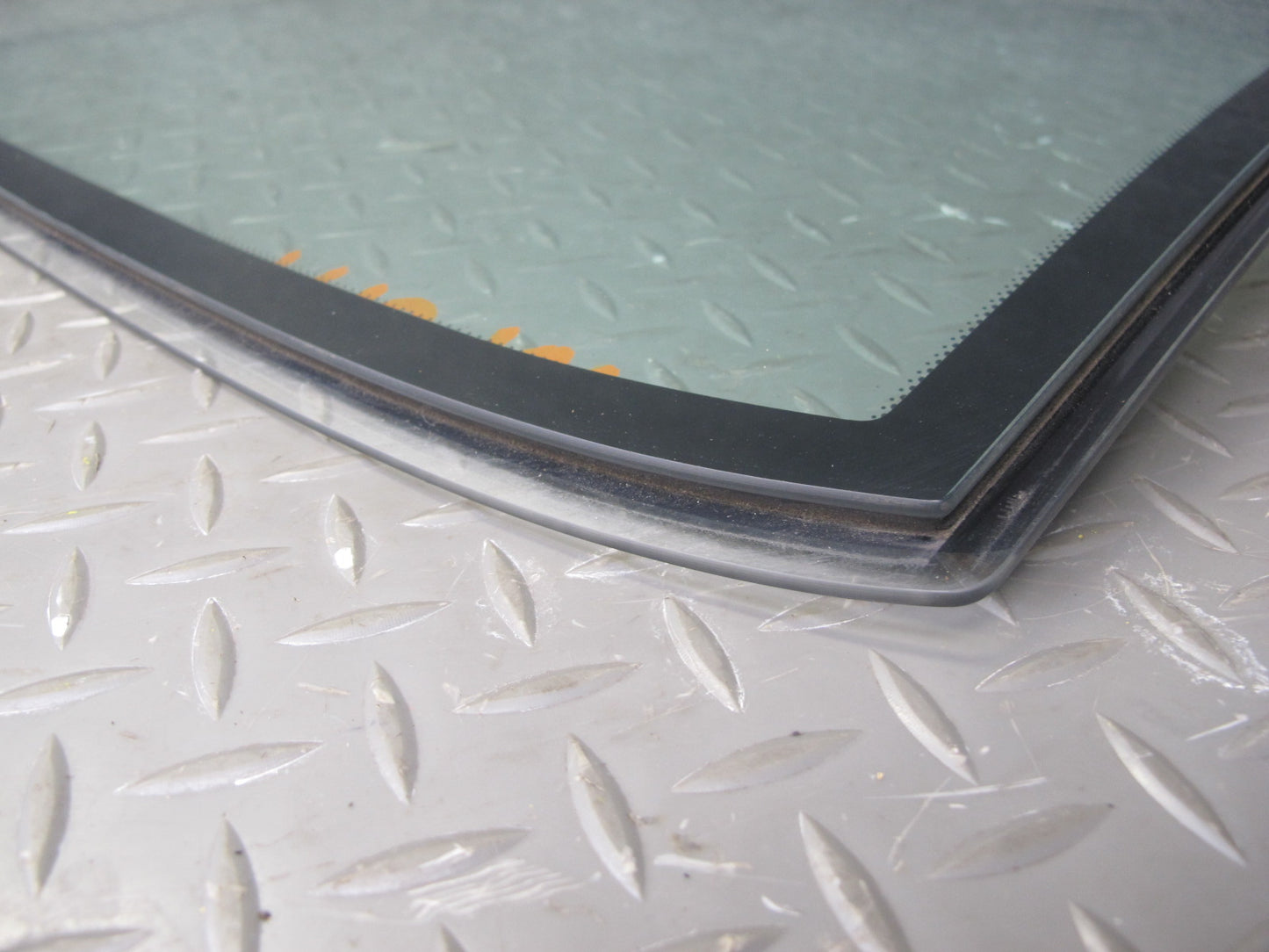 94-99 Mercedes W140 S-class Sedan Rear Right Door Glass Window OEM
