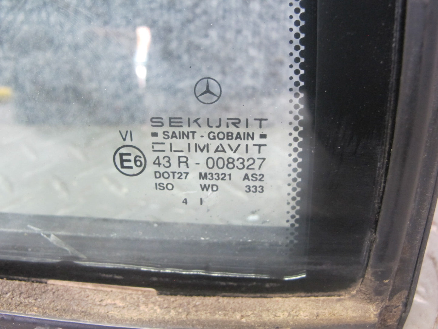 94-99 Mercedes W140 S-class Rear Right Door Quarter Corner Glass Window OEM