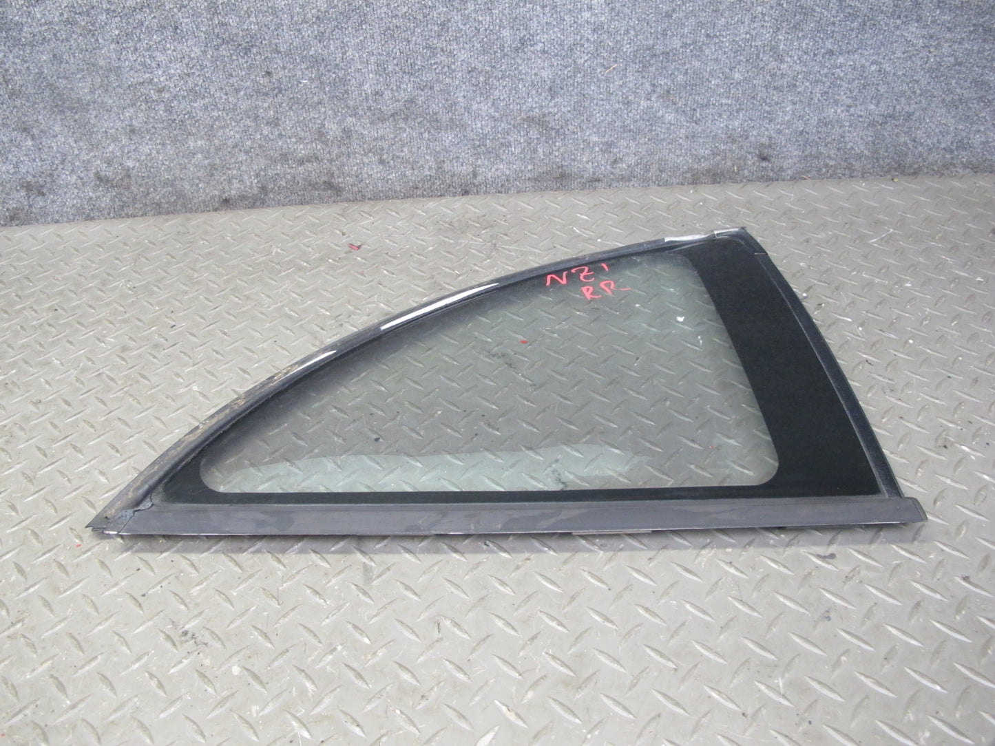 90-95 Nissan Z32 300ZX Coupe 2+2 Rear Right Quarter Glass Window OEM