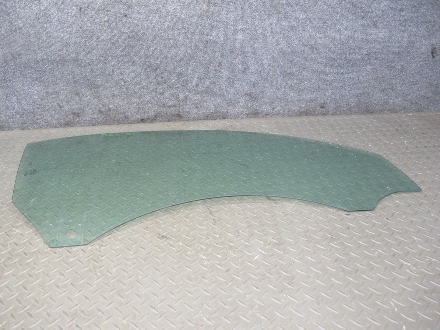 2012-2020 Mercedes R172 SLK SLC Right Passenger Side Door Window Glass
