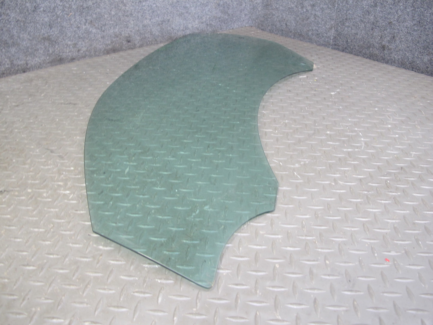 2012-2020 Mercedes R172 SLK SLC Left Driver Side Door Window Glass
