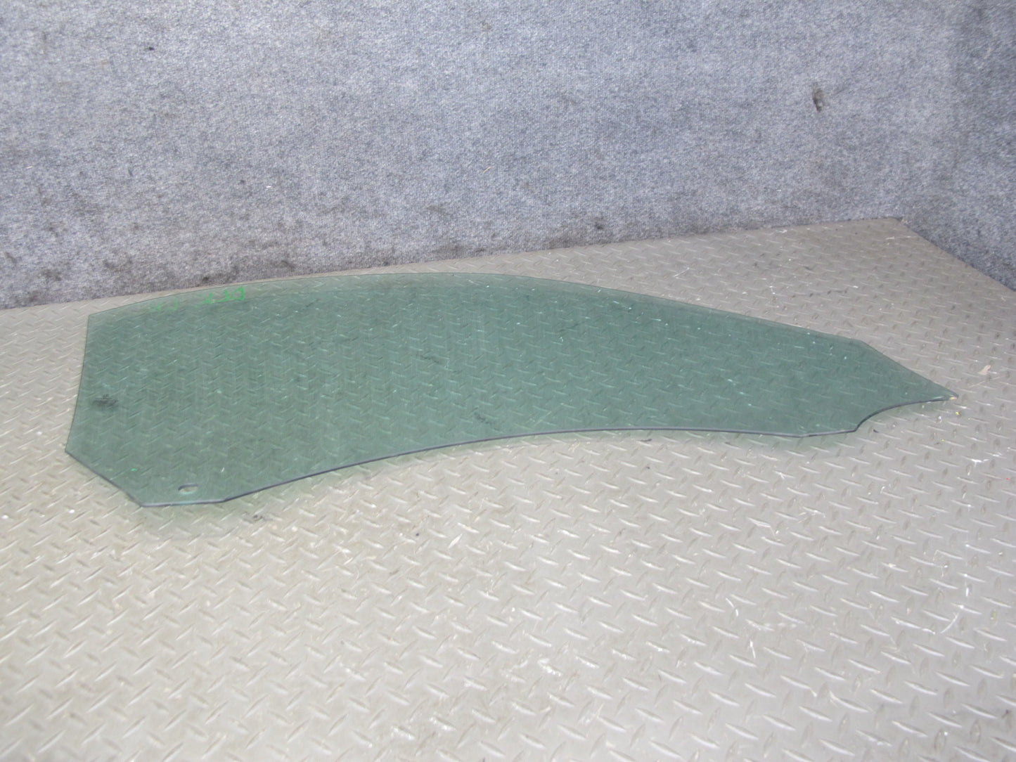 2012-2020 Mercedes R172 SLK SLC Left Driver Side Door Window Glass