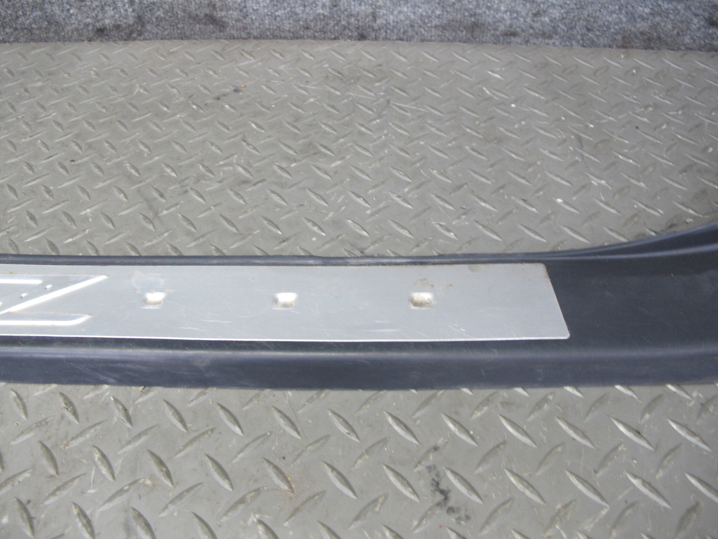 07-09 Nissan 350Z Z33 Set of 2 Left & Right Door Scuff Kick Plate Trim Panel OEM
