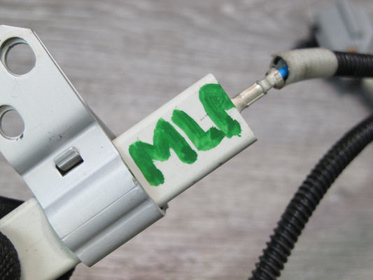 2017-2020 Maserati Levante M161 Rear Radio Antenna Wire Wiring Cable w Resistor