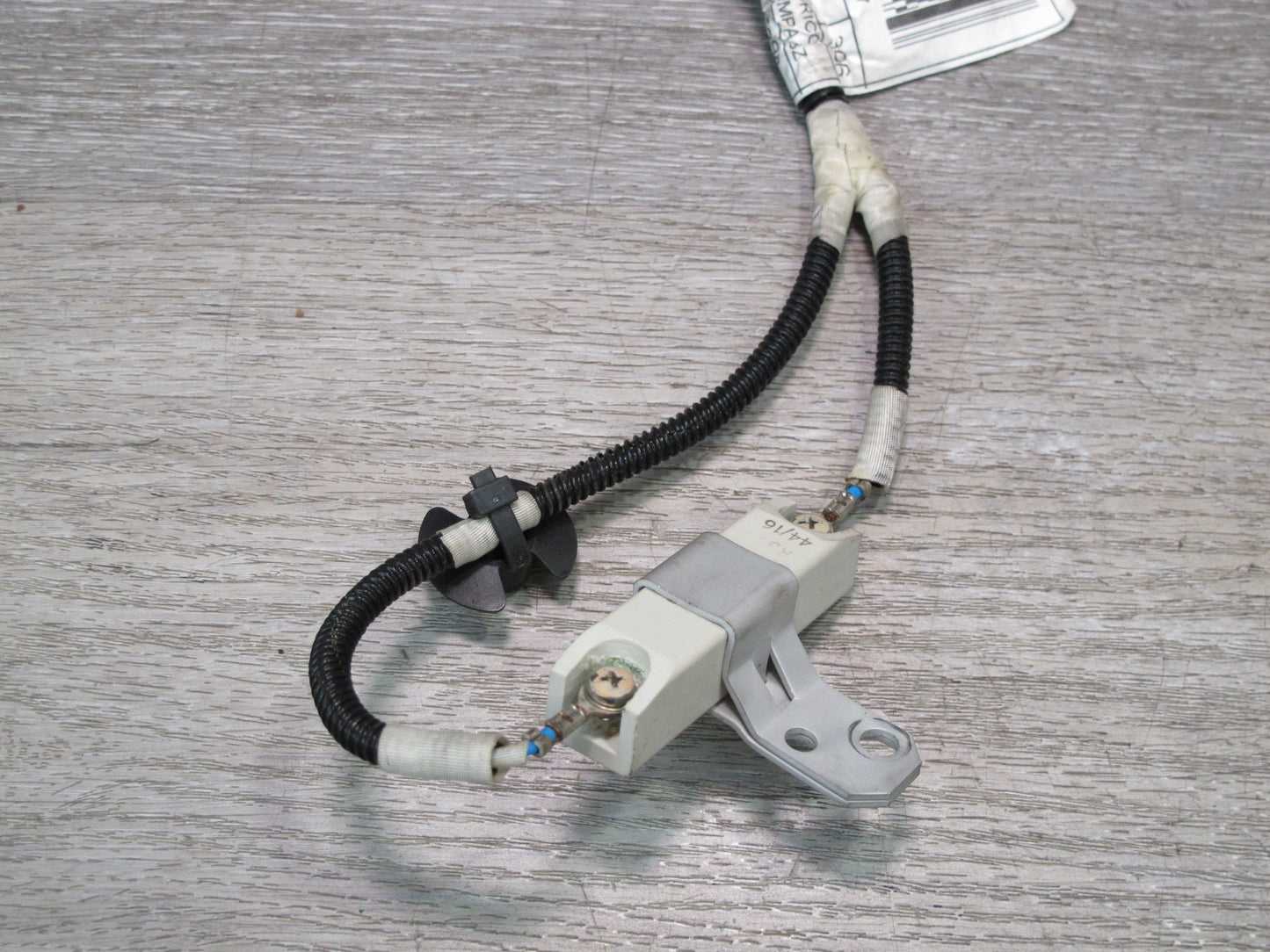2017-2020 Maserati Levante M161 Rear Radio Antenna Wire Wiring Cable w Resistor
