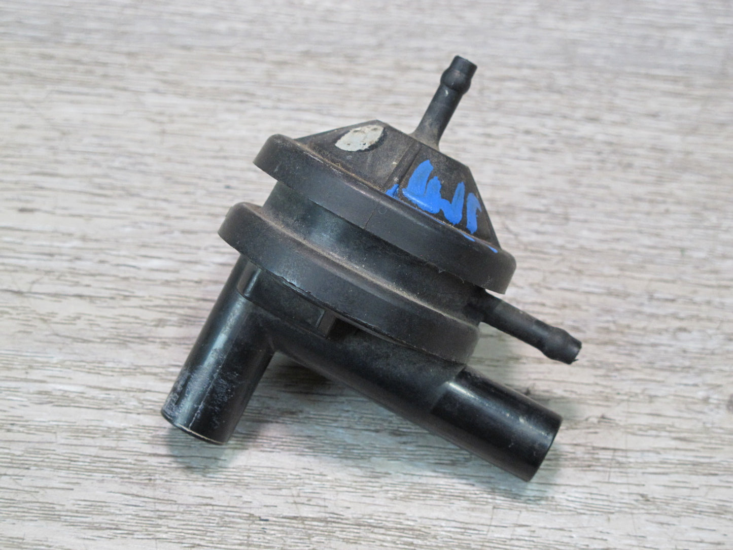 91-93 Mitsubishi 3000GT Vapor Canister Purge Solenoid