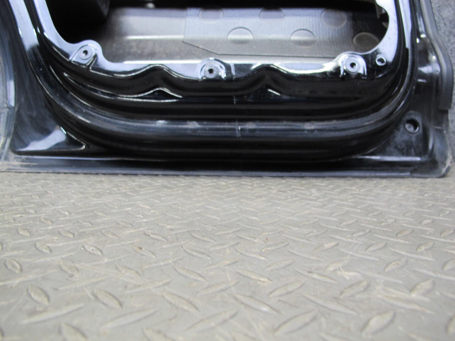 2003-2010 Porsche Cayenne 955 Rear Left Door Shell Panel