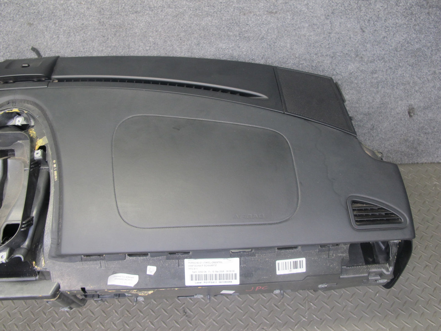 2003-2006 Porsche Cayenne 955 Dashboard Dash Instrument Panel Cover
