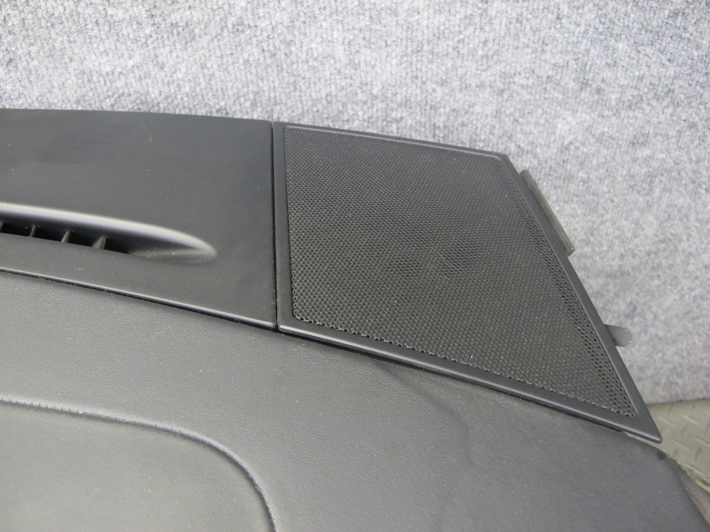 2003-2006 Porsche Cayenne 955 Dashboard Dash Instrument Panel Cover