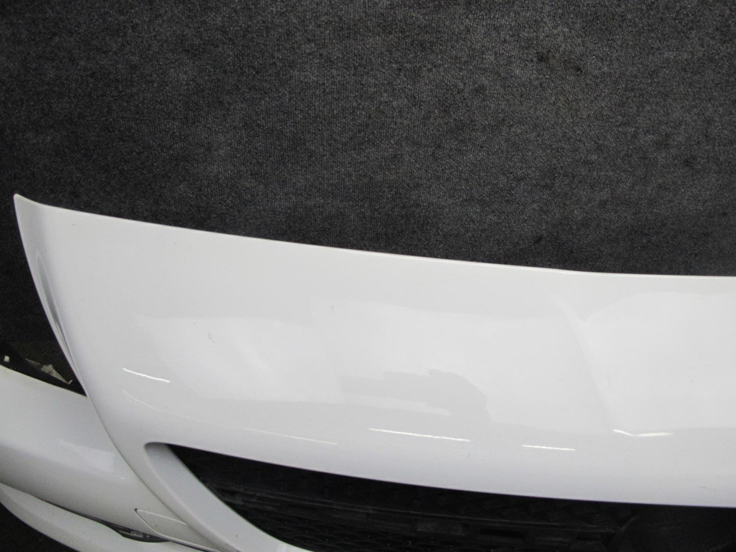 2012-2016 Mercedes R172 SLK Front Bumper Cover Panel Assembly White