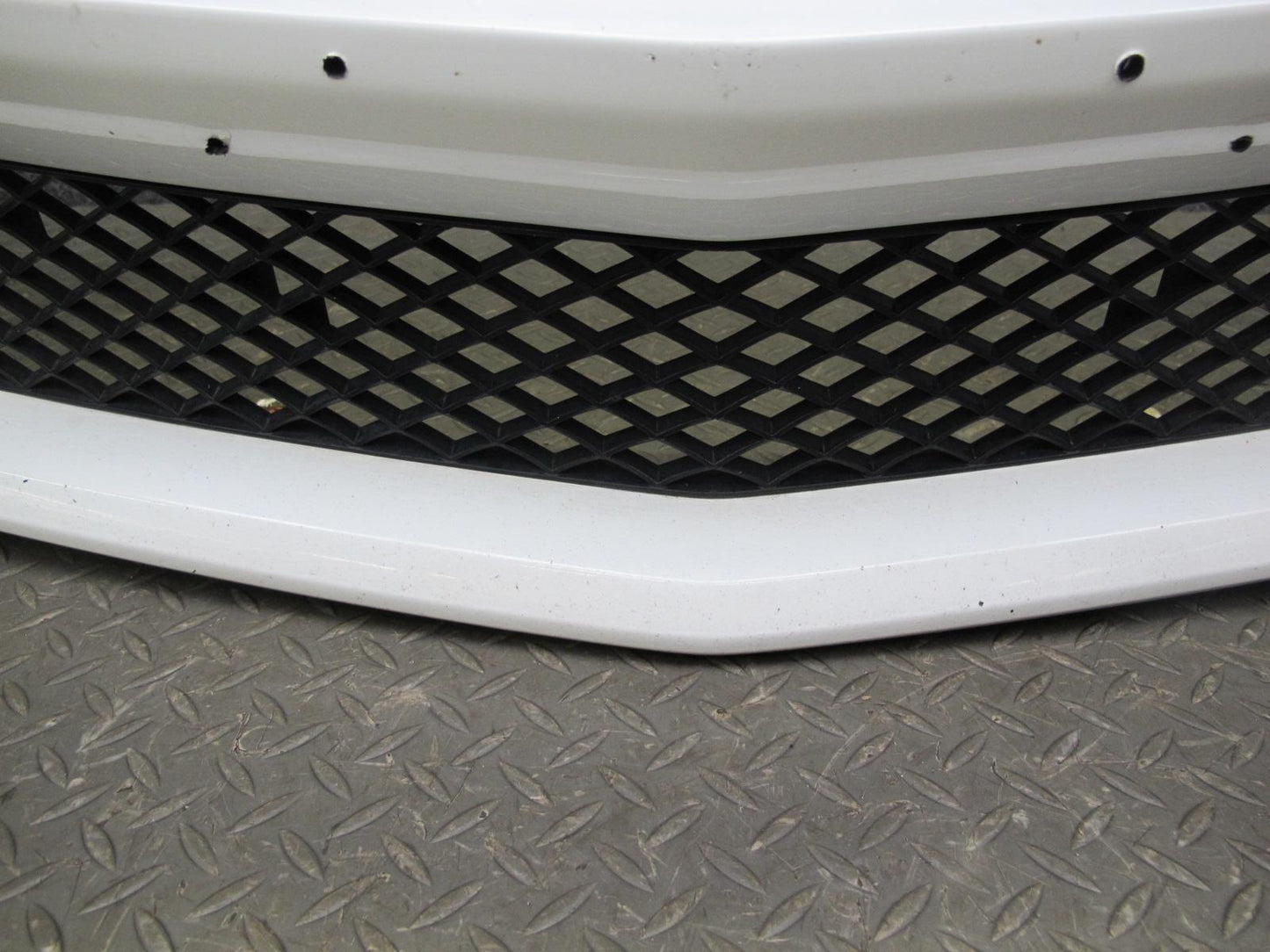 2012-2016 Mercedes R172 SLK Front Bumper Cover Panel Assembly White