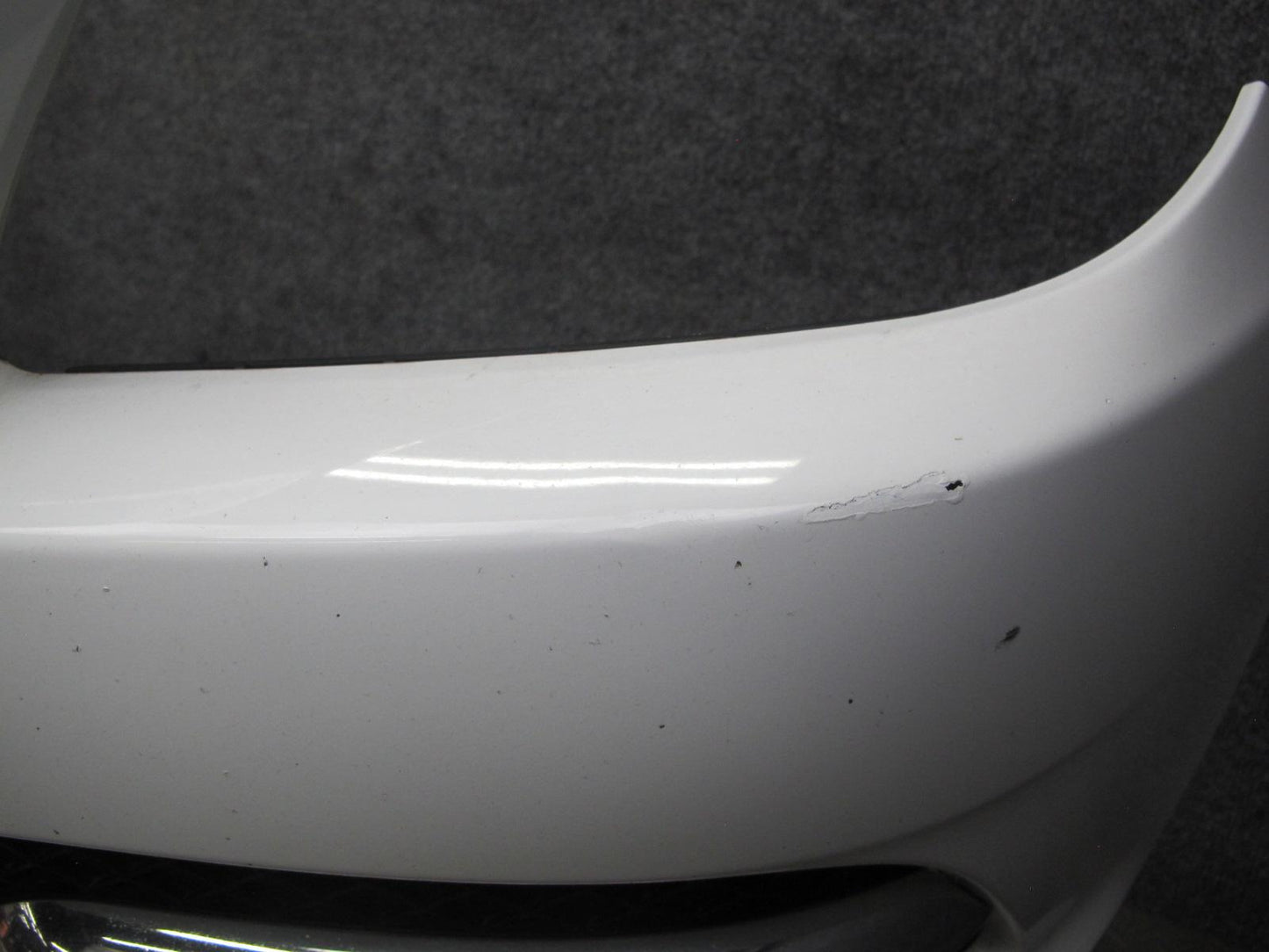 2012-2016 Mercedes R172 SLK Front Bumper Cover Panel Assembly White