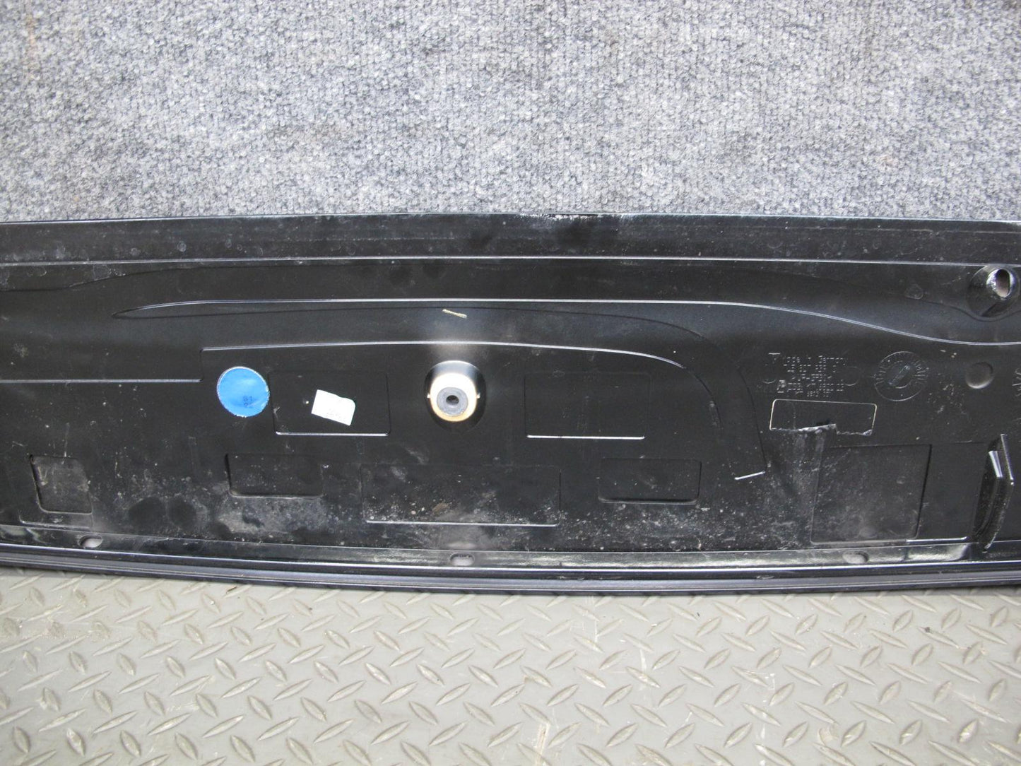 2003-2006 Porsche Cayenne 955 Turbo Rear Trunk Lid Tailgate Spoiler 7L5827939E