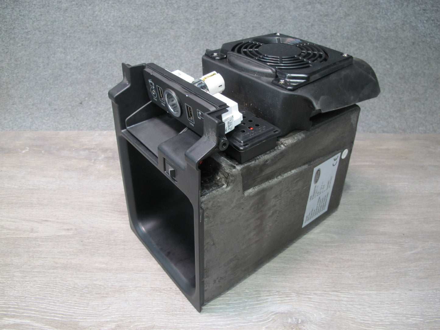 2013-2022 Land Range Rover L405 Center Console Fridge
