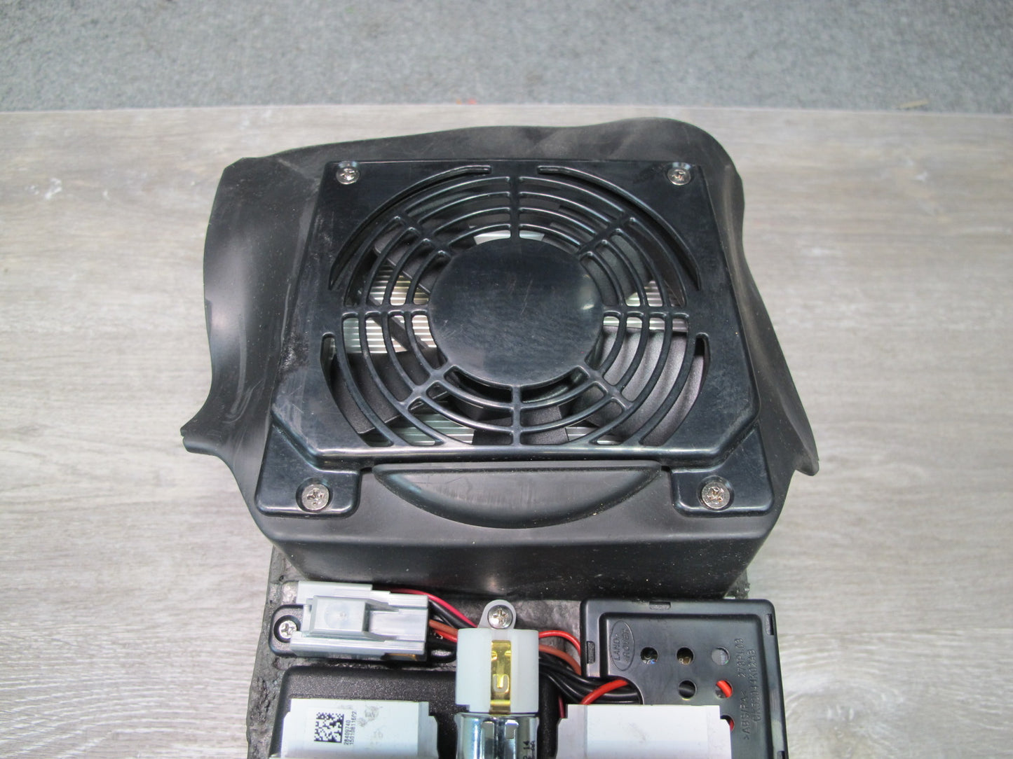 2013-2022 Land Range Rover L405 Center Console Fridge