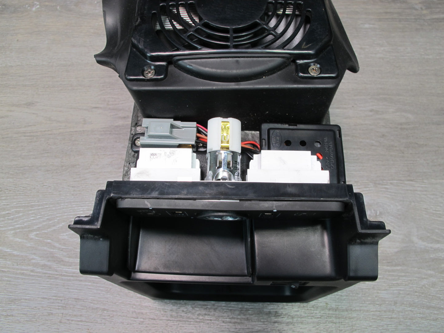 2013-2022 Land Range Rover L405 Center Console Fridge