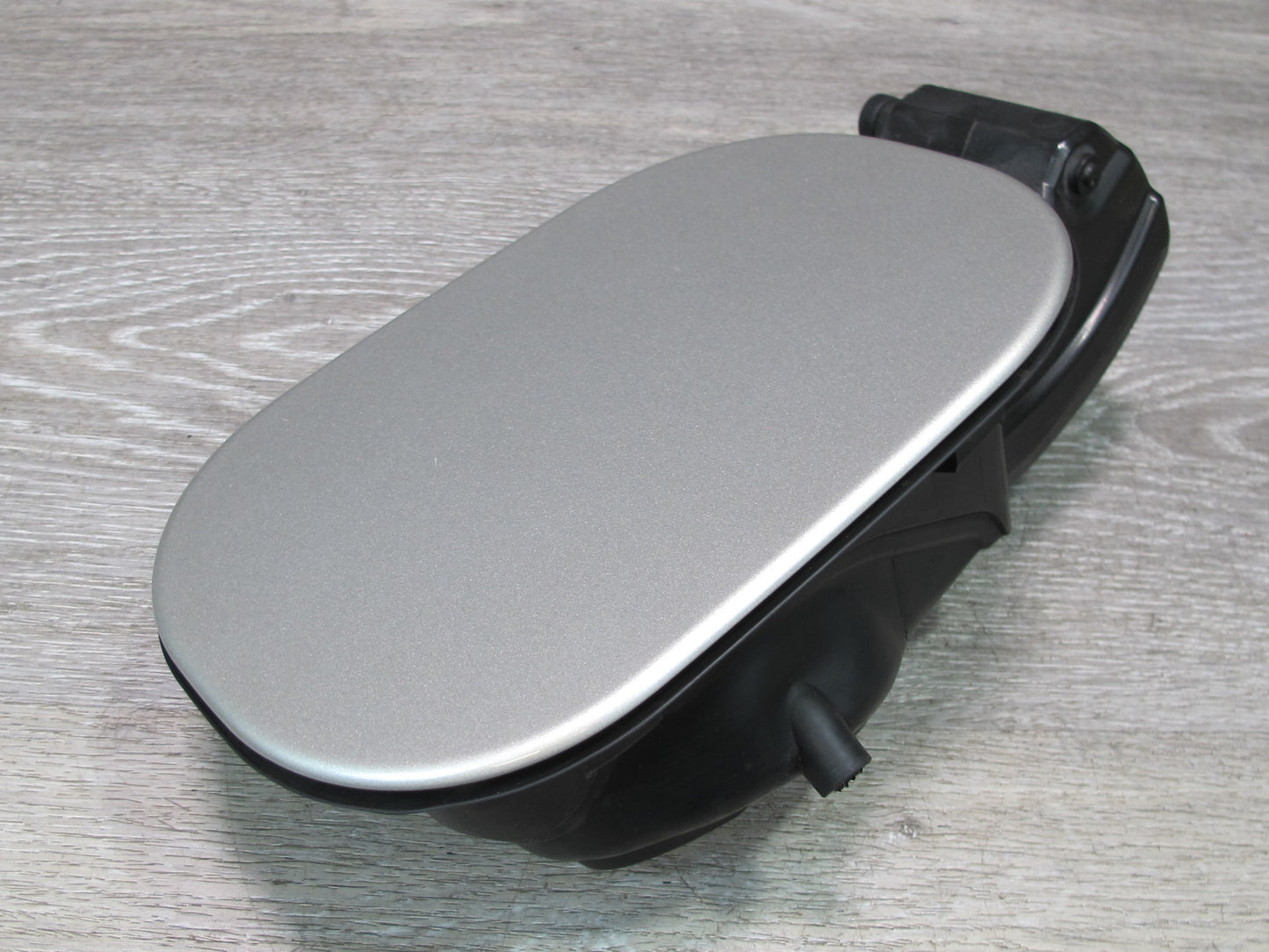 2013-2022 Land Range Rover L405 Fuel Tank Filler Door Lid Cover w Housing