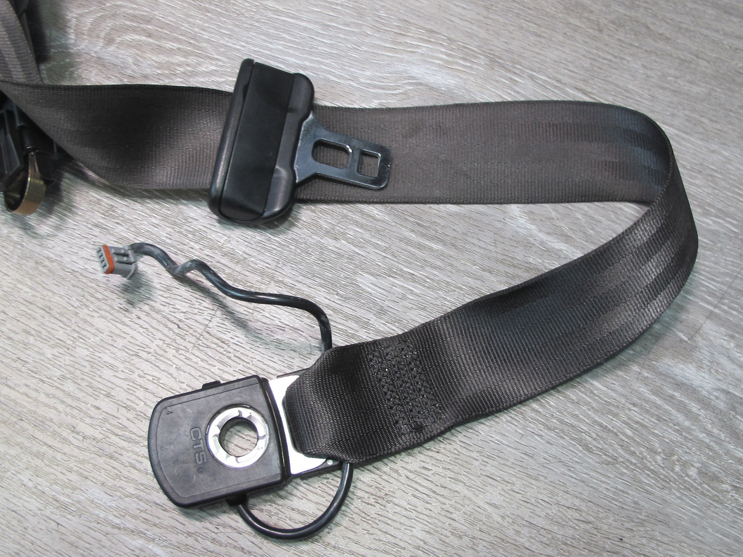 13-17 LAND RANGE ROVER L405 FRONT RIGHT PASSENGER SIDE SEATBELT RETRACTOR OEM