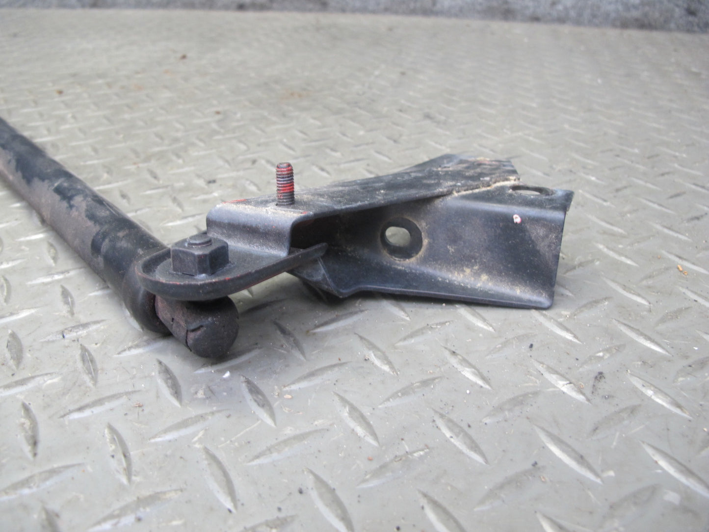 85-96 Chevrolet Corvette C4 Front Hood Strut Support w Mount Bracket OEM