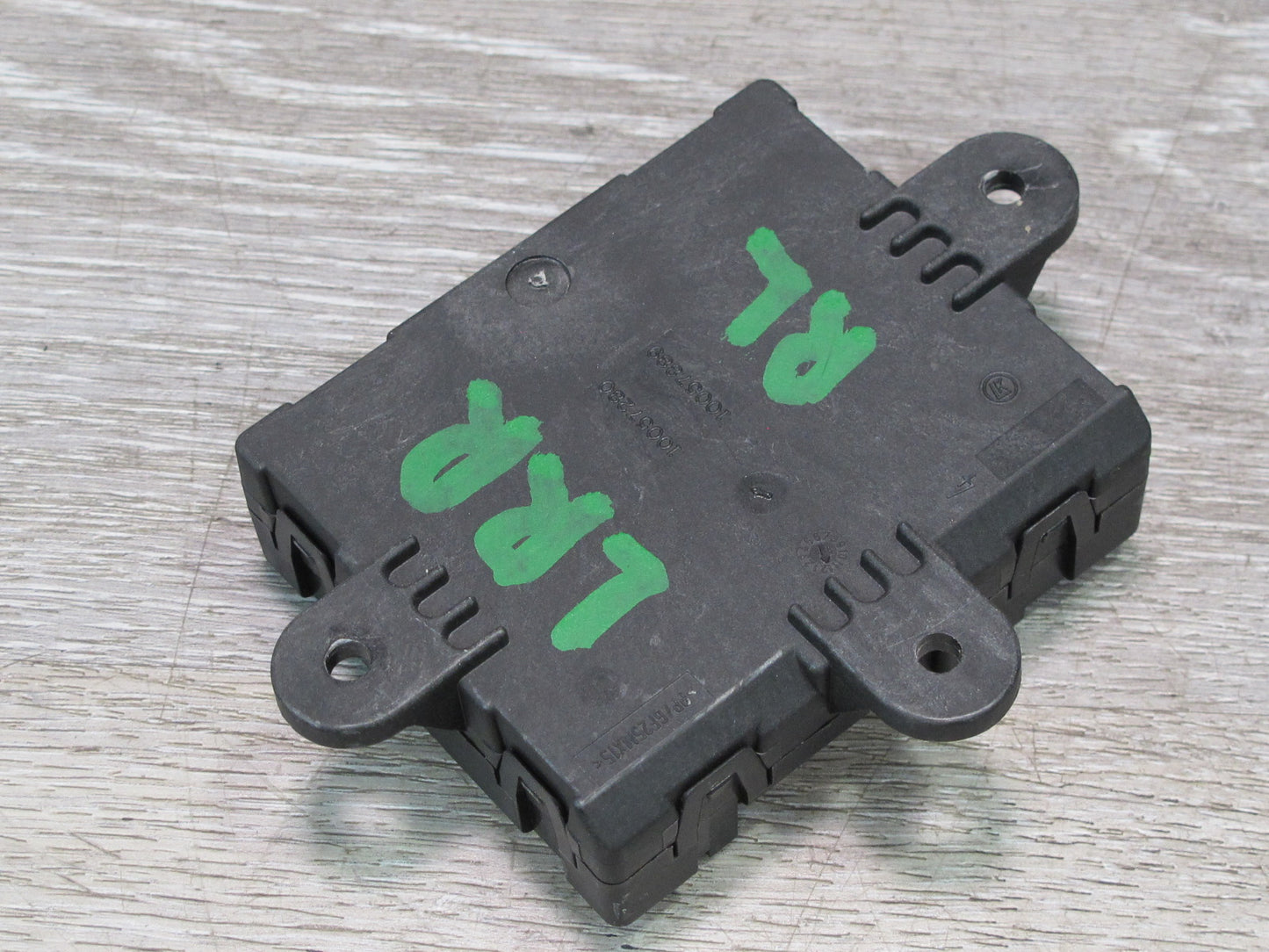 2013-2017 Land Range Rover L405 Rear Left Door Control Module EK52-14D620-AD