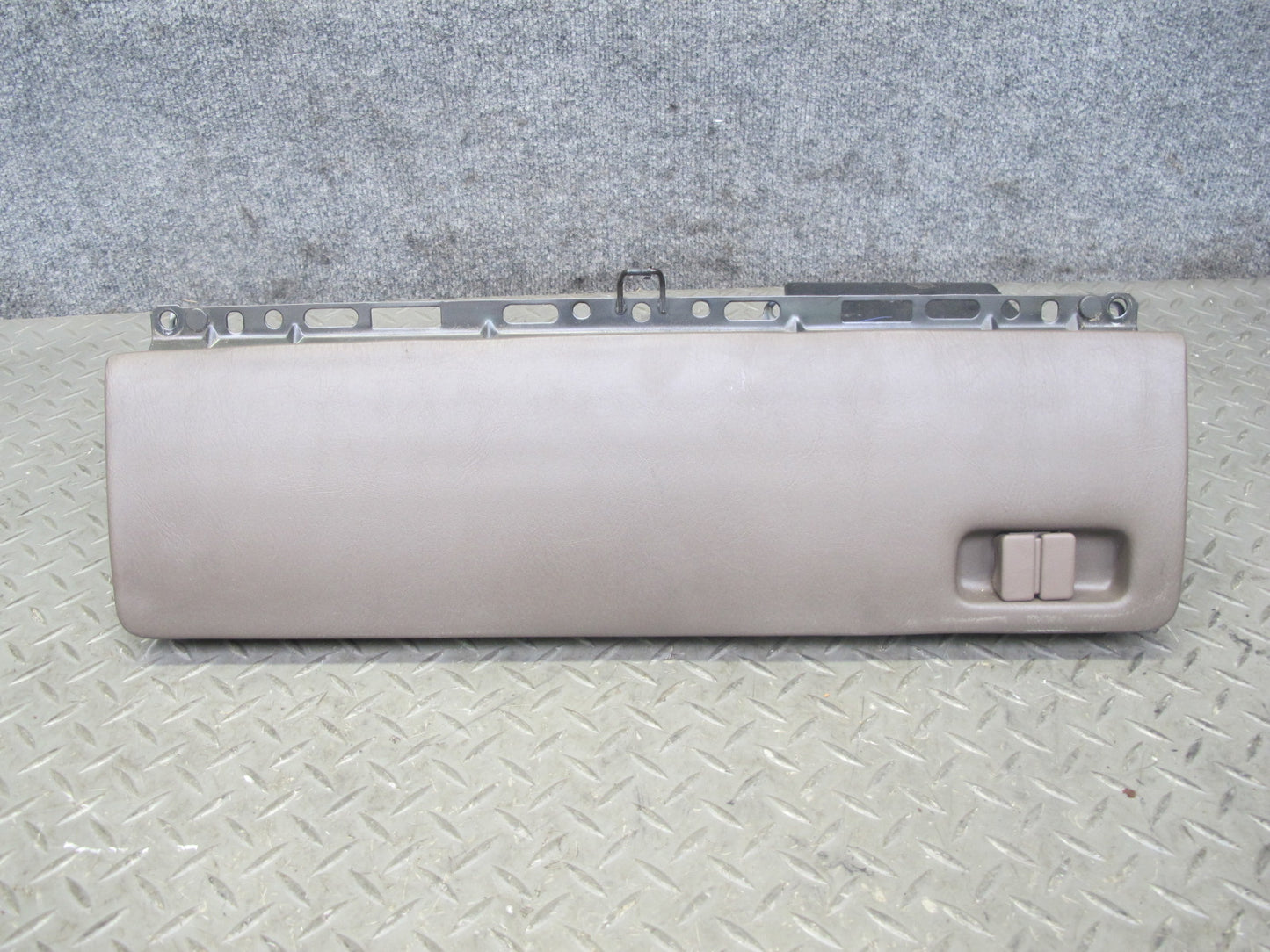 95-00 Lexus LS400 UCF20L Dash Right Upper Glove Box Storage Compartment OEM