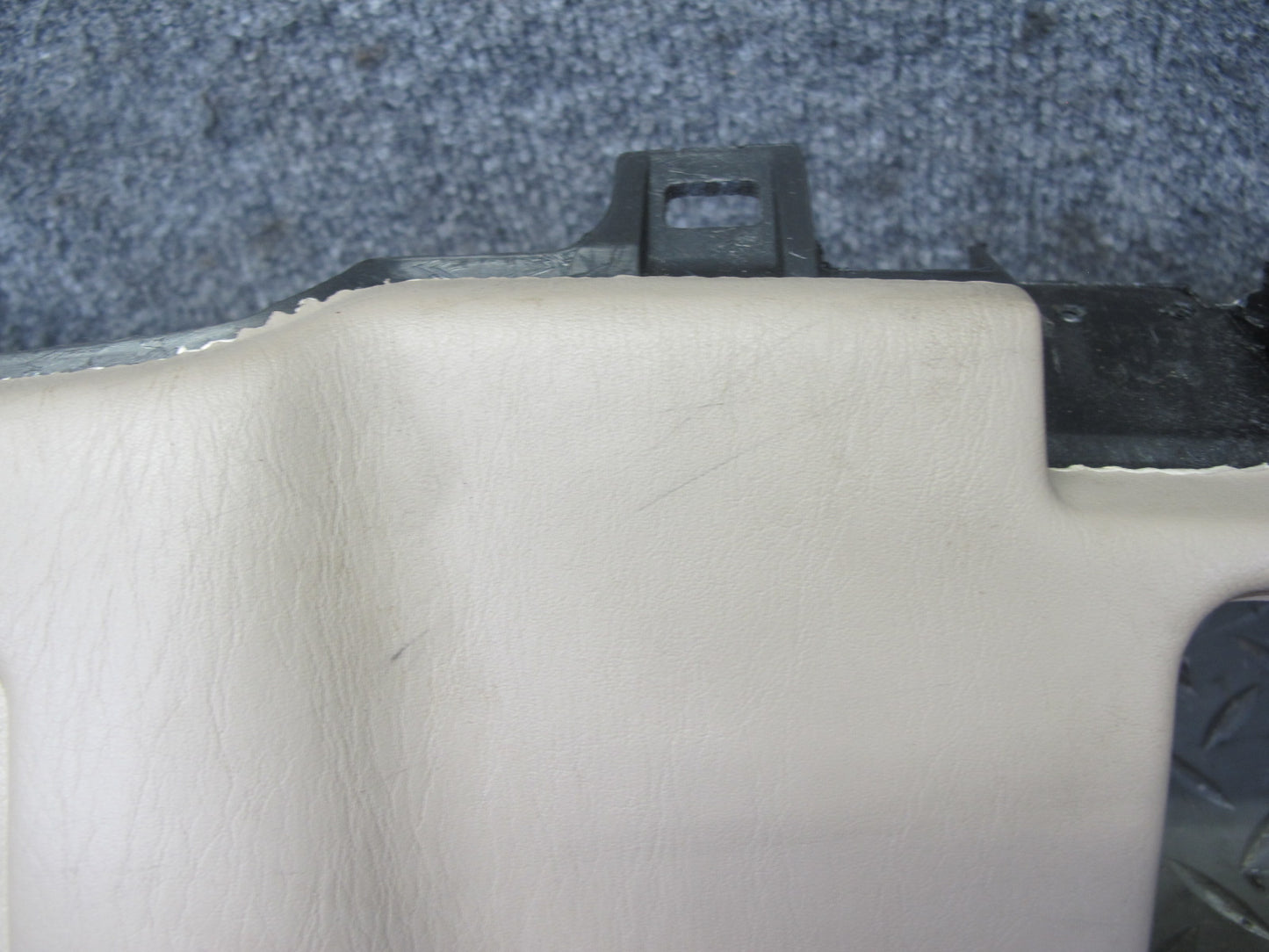 95-00 Lexus UCF20L LS400 Dash Front Left Lower Knee Trim Cover Panel Ivory OEM