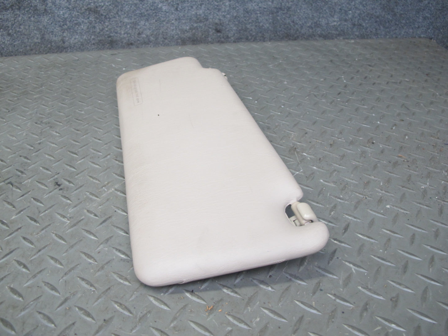 95-97 Lexus LS400 UCF20L Set of 2 Front Left & Right Sun Visor Ivory OEM