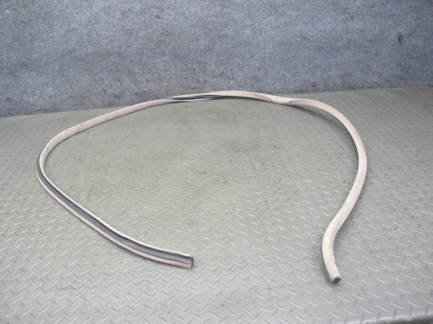 95-00 Lexus UCF20L LS400 Set of 4 Front & Rear Door Weatherstrip Seal Ivory OEM